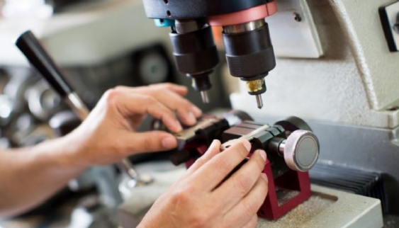 ÇİLİNGİR - OTO ÇİLİNGİR